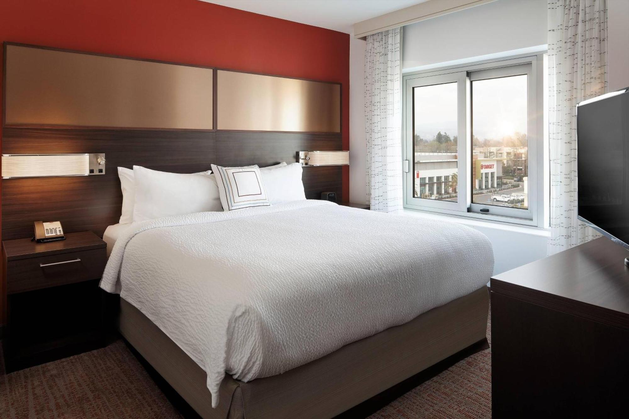 By Marriott San Jose 3*